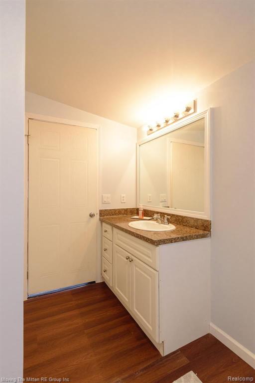 6543 Oakville Waltz Road Carleton, MI 48117 - Photo 26 of 52 Gallery Image 26