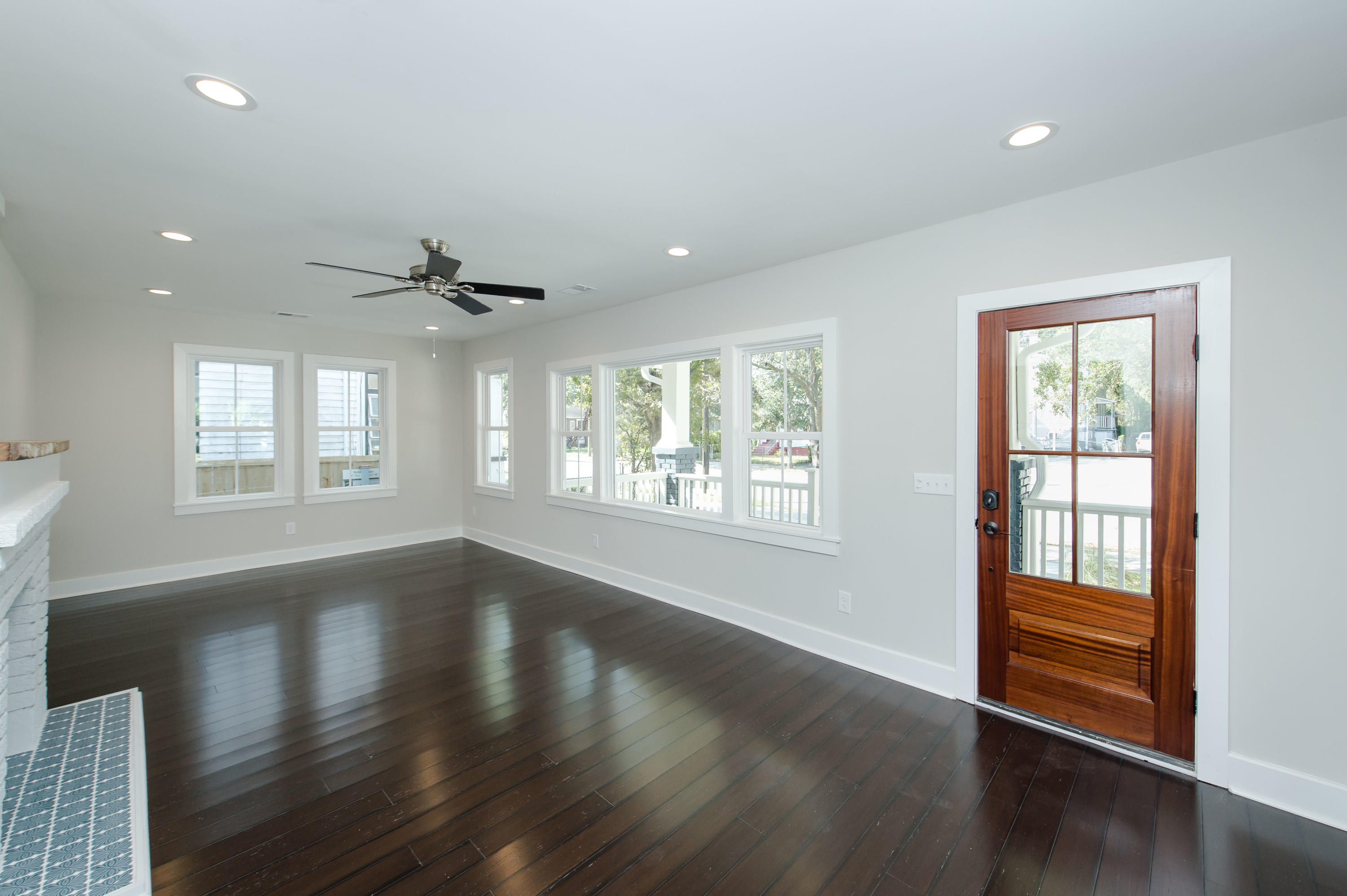 834 Rutledge Avenue Charleston, SC 29403 - Photo 14 of 40 834 Rutledge Ave_Low Res-16