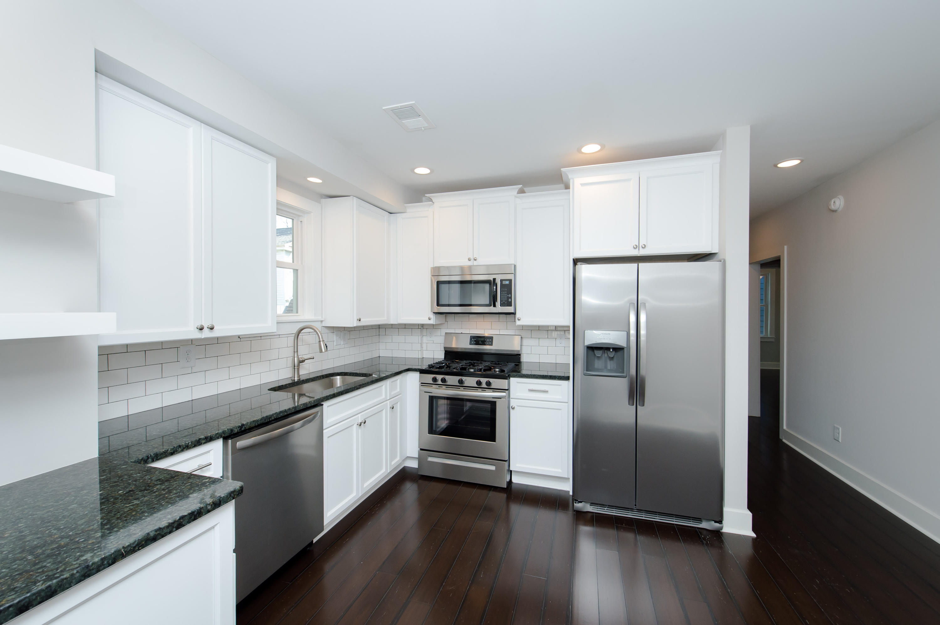 834 Rutledge Avenue Charleston, SC 29403 - Photo 16 of 40 834 Rutledge Ave_Low Res-18