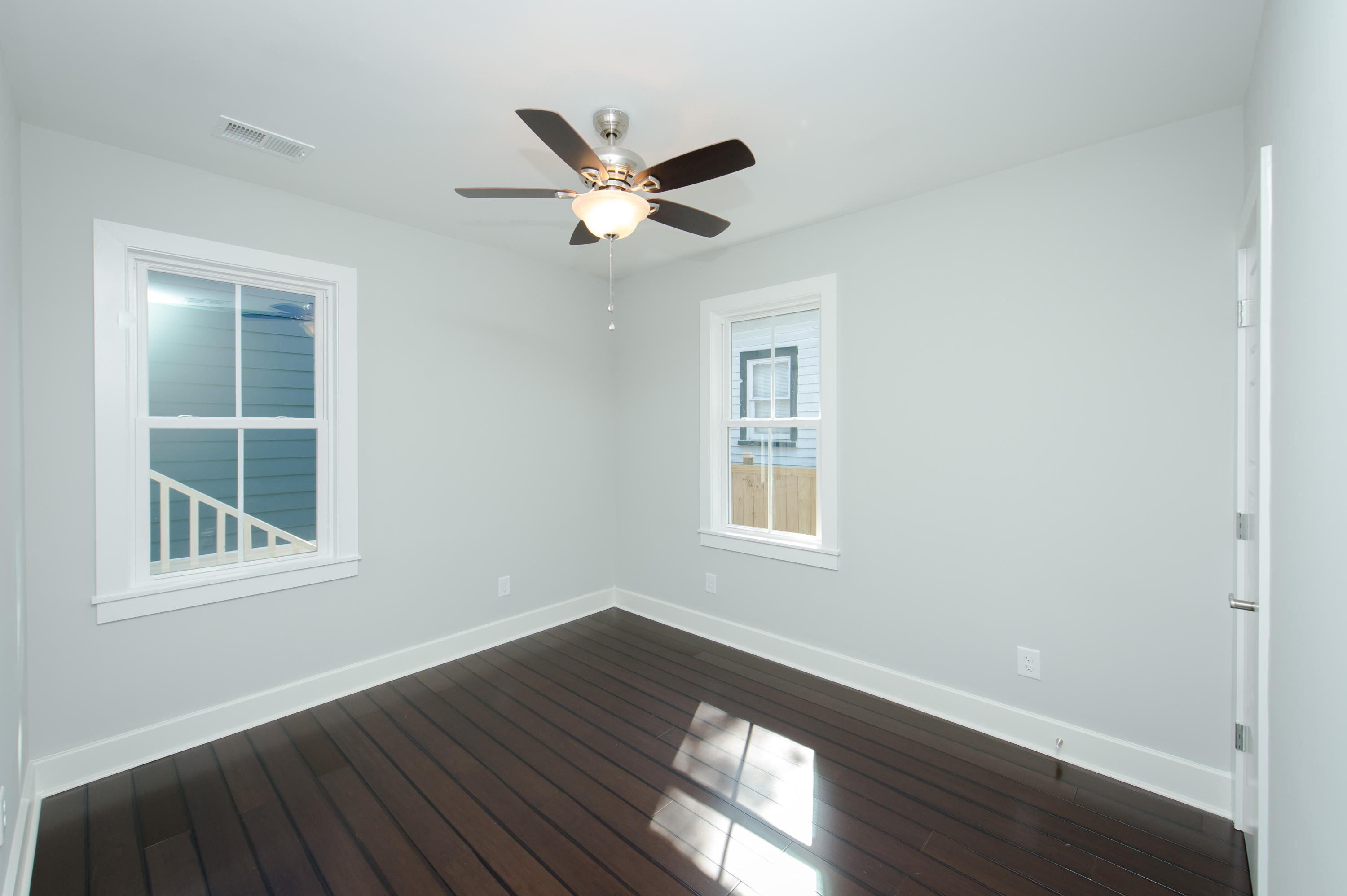 834 Rutledge Avenue Charleston, SC 29403 - Photo 20 of 40 834 Rutledge Ave_Low Res-22