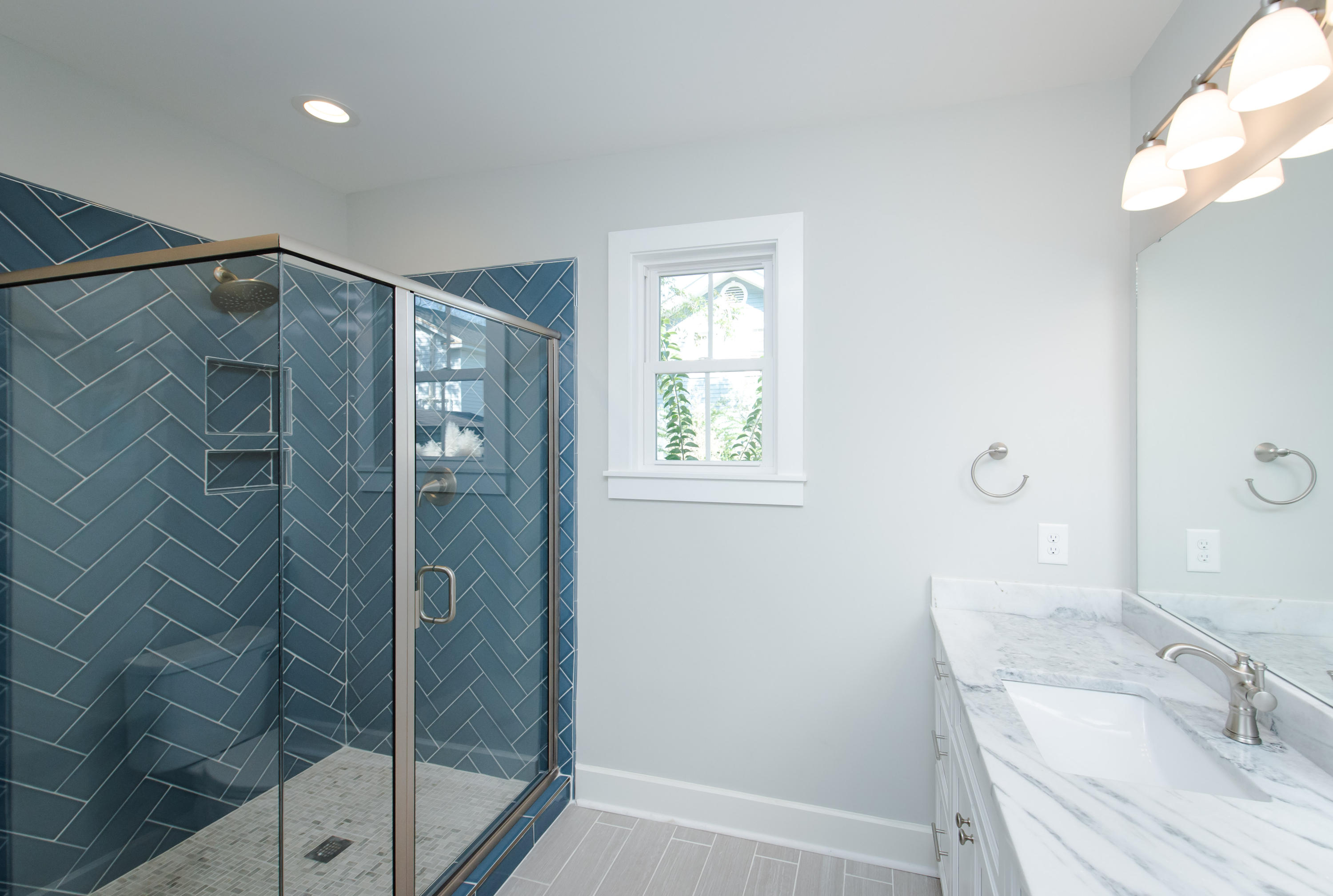 834 Rutledge Avenue Charleston, SC 29403 - Photo 22 of 40 834 Rutledge Ave_Low Res-24