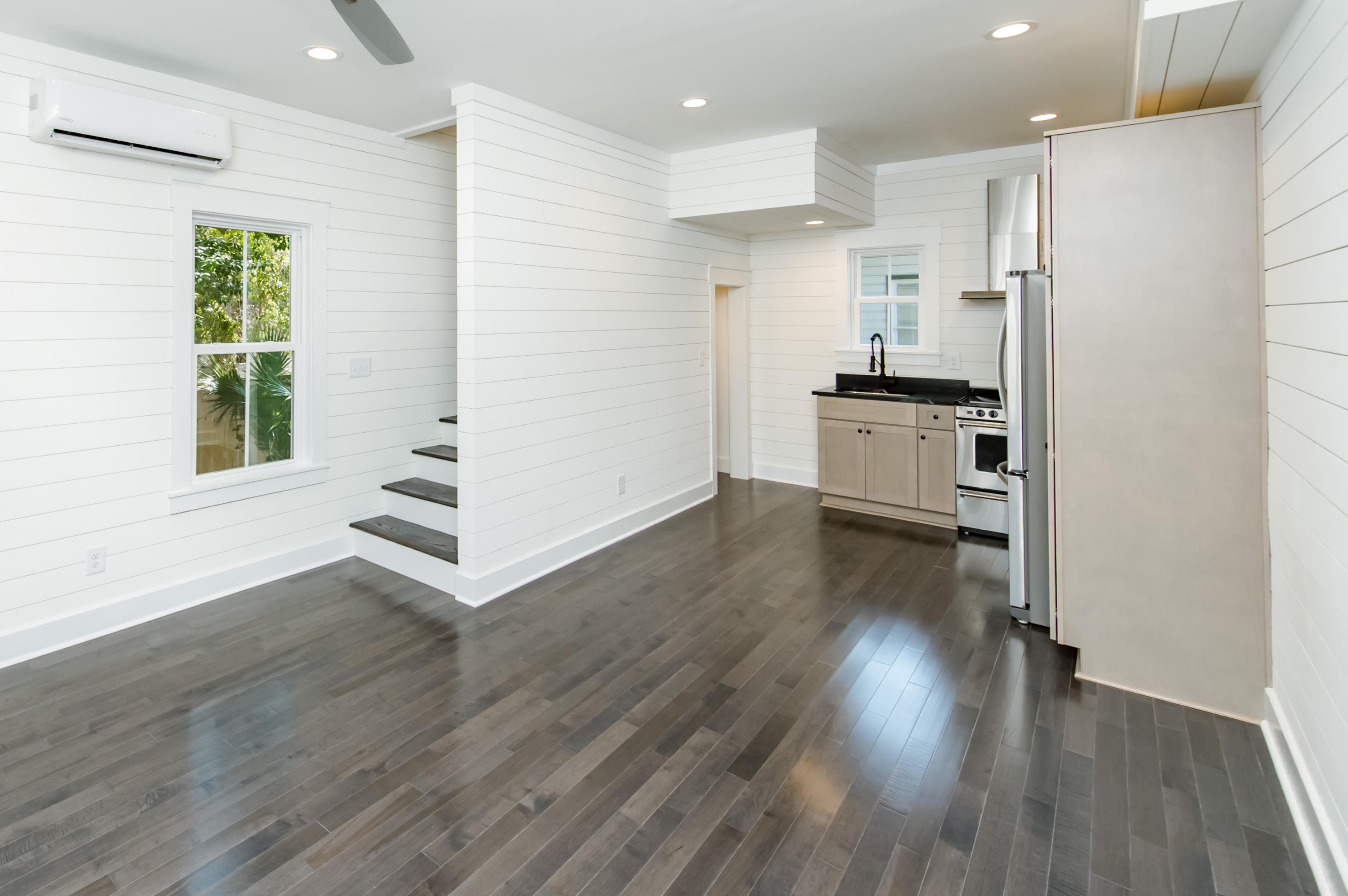 834 Rutledge Avenue Charleston, SC 29403 - Photo 28 of 40 834 Rutledge Ave_Low Res-30