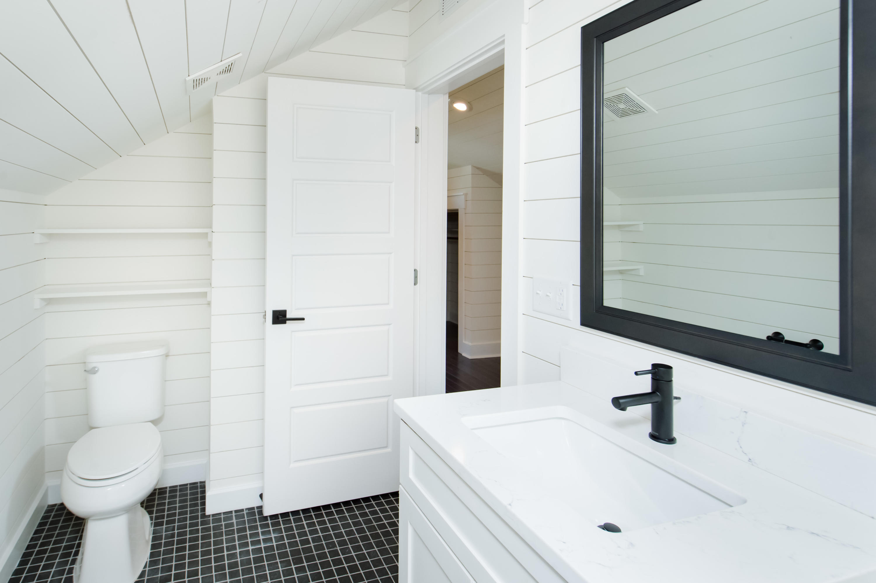 834 Rutledge Avenue Charleston, SC 29403 - Photo 40 of 40 834 Rutledge Ave_Low Res-42
