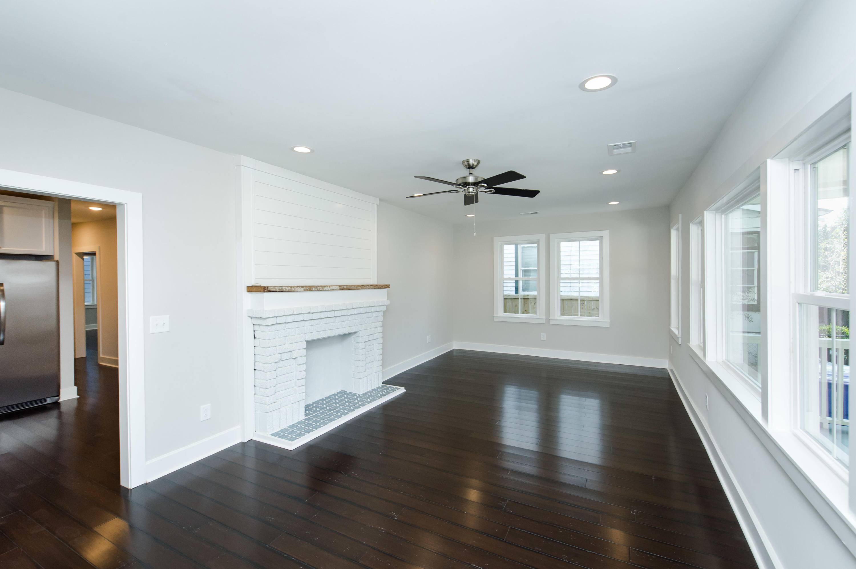 834 Rutledge Avenue Charleston, SC 29403 - Photo 9 of 40 834 Rutledge Ave_Low Res-11
