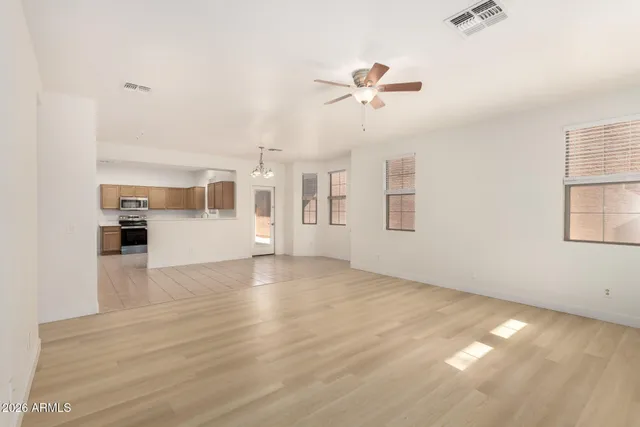 $2,800 | 4382 East Selena Drive, Phoenix, AZ 85050