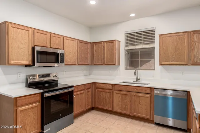 $2,800 | 4382 East Selena Drive, Phoenix, AZ 85050