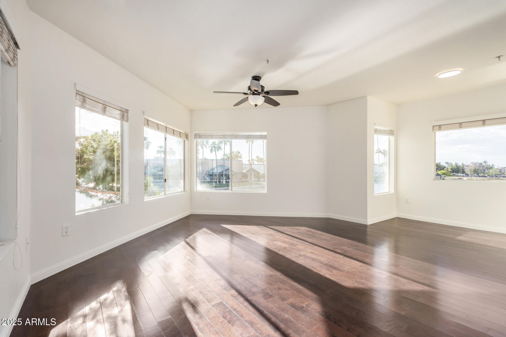 1825 West Ray Road, Unit 2111 Chandler, AZ 85224 - Photo 15 of 45 09 - Ray