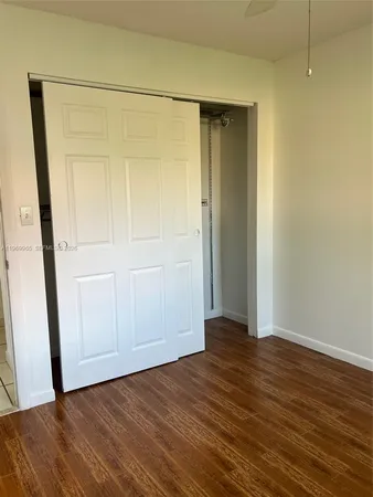 $2,300 | 20680 Northeast 4th Court, Unit 206, Miami, FL 33179