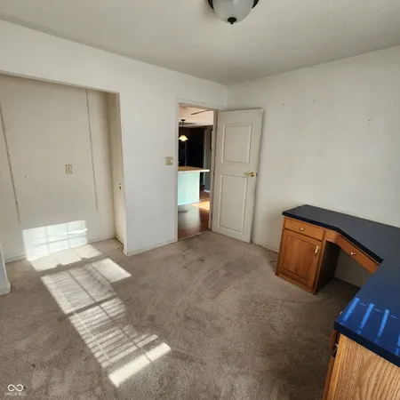 $94,500 | 1622 Queensbridge Square, Unit 7, Indianapolis, IN 46219