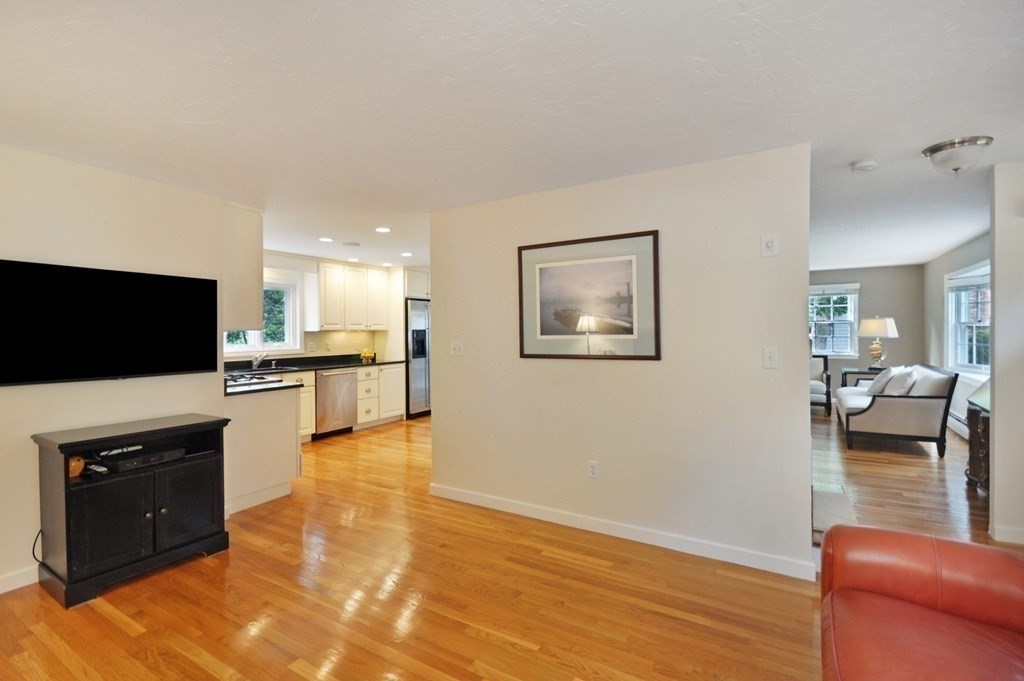 21 Evergreen Road Acton, MA 01720 - Photo 17 of 38 Gallery Image 17