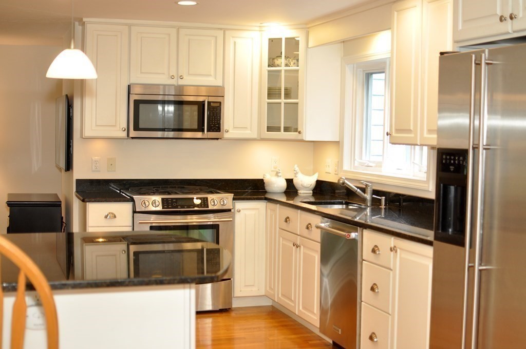 21 Evergreen Road Acton, MA 01720 - Photo 8 of 38 Gallery Image 8