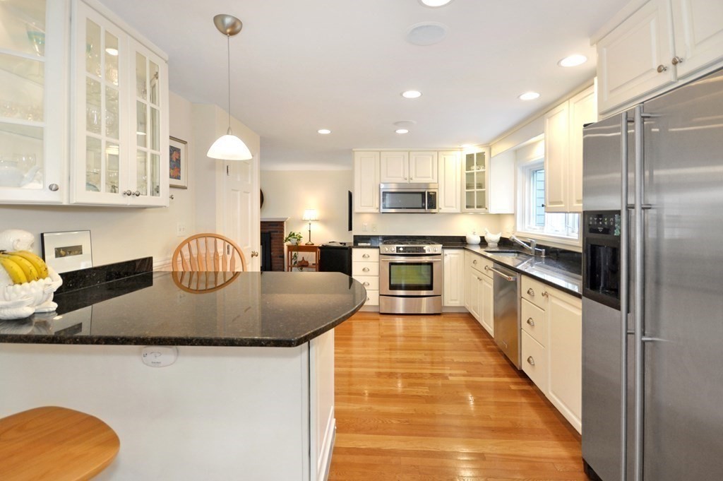 21 Evergreen Road Acton, MA 01720 - Photo 9 of 38 Gallery Image 9