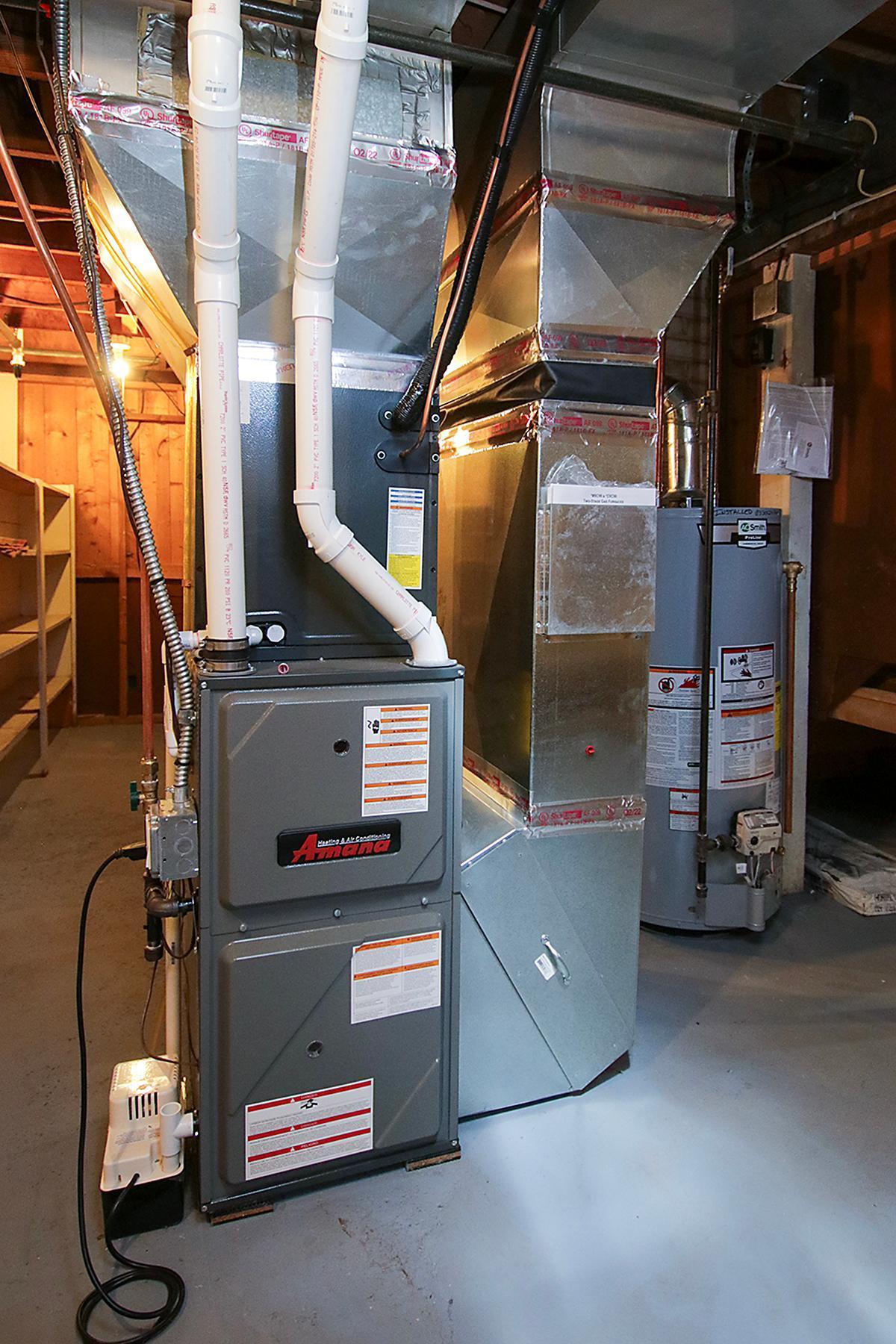 706 Lynn Road Southwest Hutchinson, MN 55350 - Photo 17 of 26