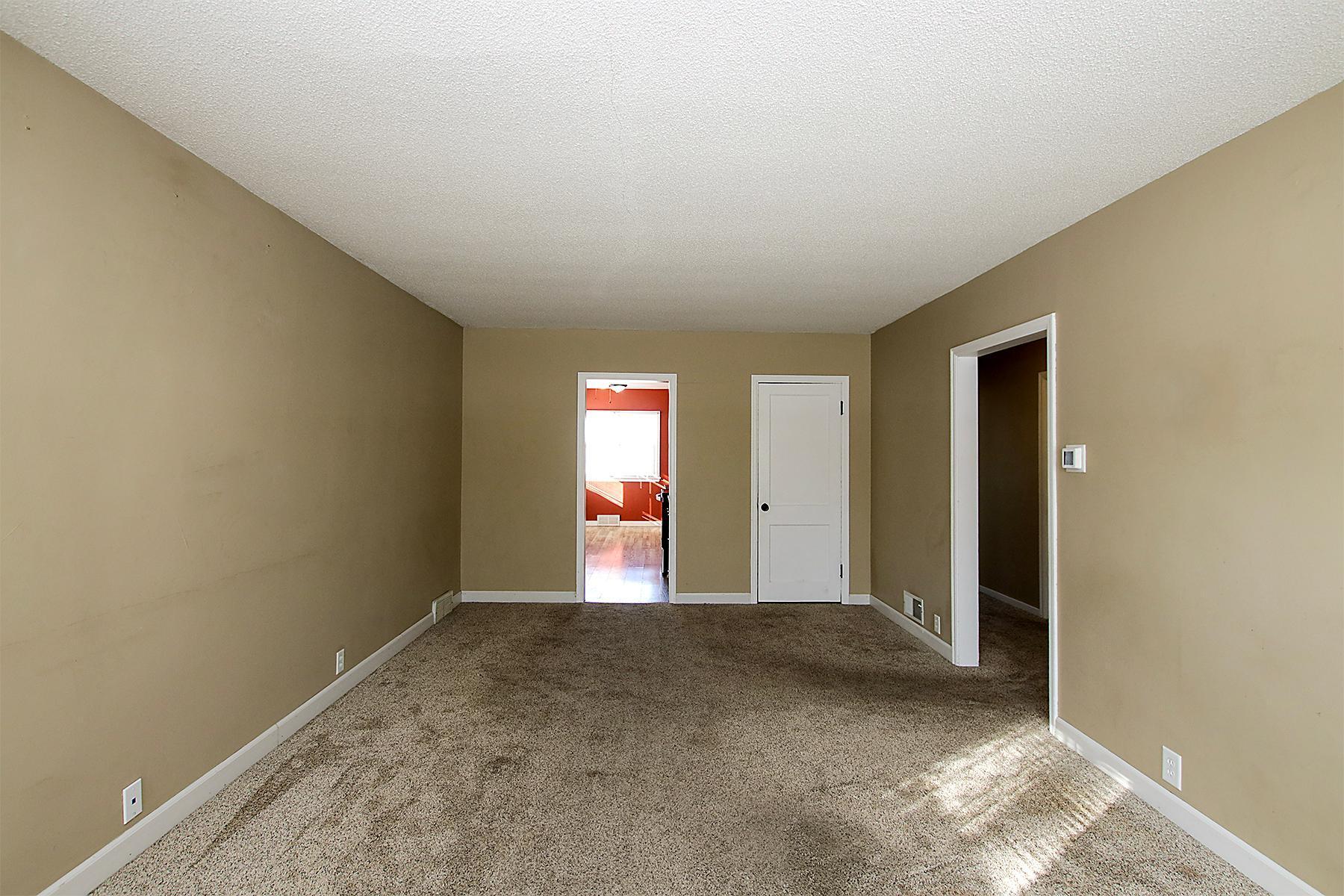 706 Lynn Road Southwest Hutchinson, MN 55350 - Photo 5 of 26