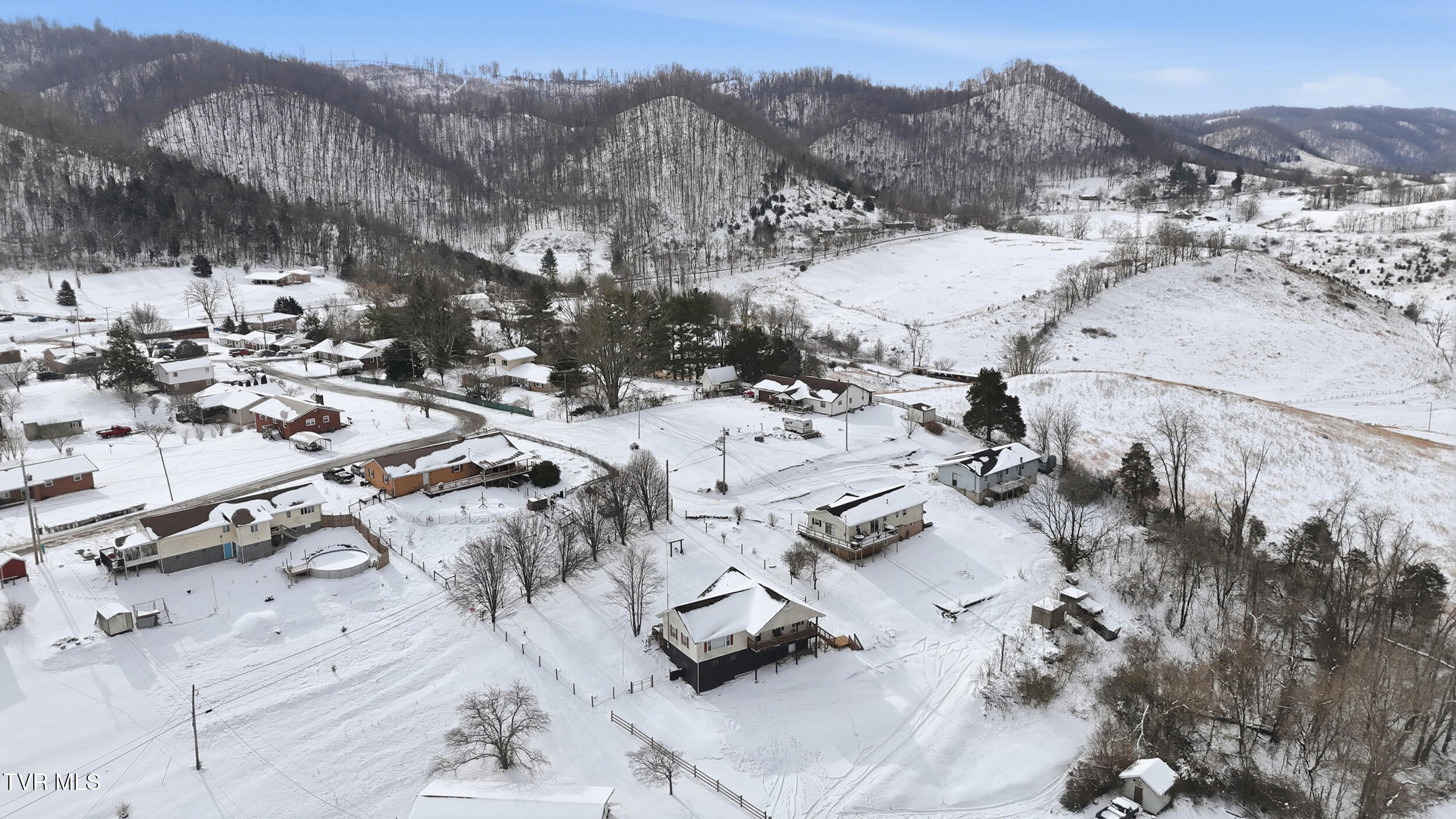 117 Middle Avenue Cleveland, VA 24225 - Photo 11 of 32 19_117 middle ave-08