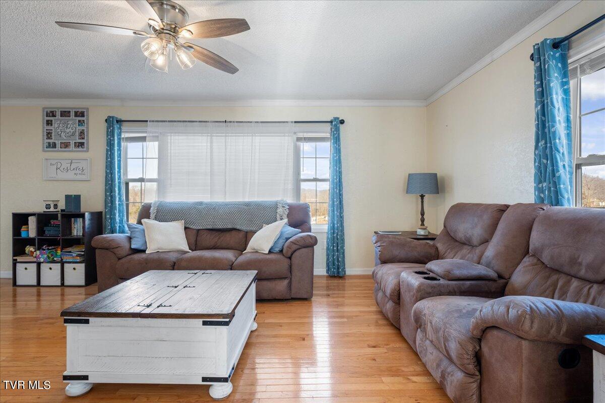 117 Middle Avenue Cleveland, VA 24225 - Photo 18 of 32 44-WBP-Middle-Ave-44