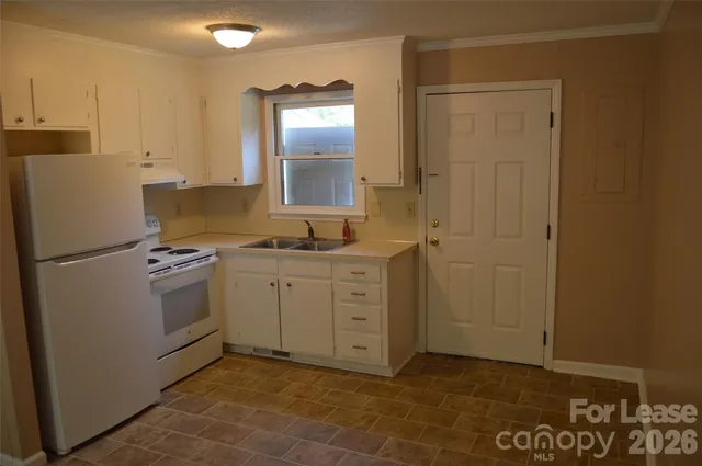 $975 | 135 Sherrill Lane, Mocksville, NC 27028