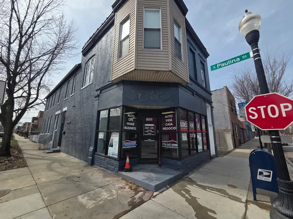 $1,400 | 1701 West 35th Street, Unit 2, Chicago, IL 60609