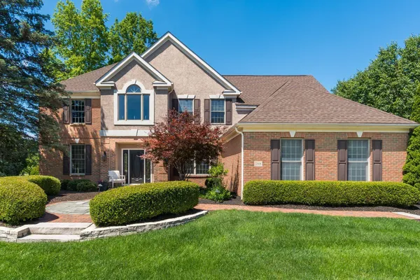 $700,000 | 168 Aspenknoll Drive, Powell, OH 43065