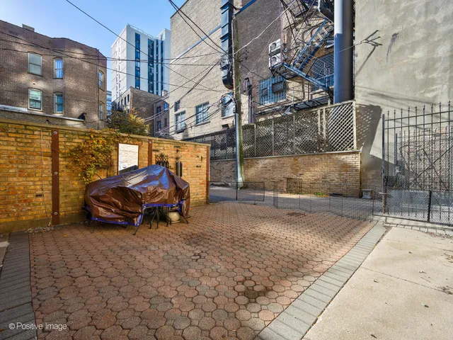 $1,500,000 | 1362 North State Parkway, Chicago, IL 60610