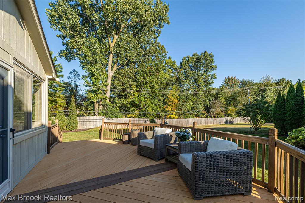 1766 Snowden Circle Rochester Hills, MI 48306 - Photo 31 of 37