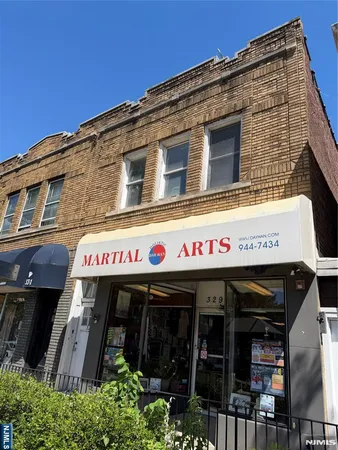 $2,500 | 329 Broad Avenue, Unit 2, Leonia, NJ 07605