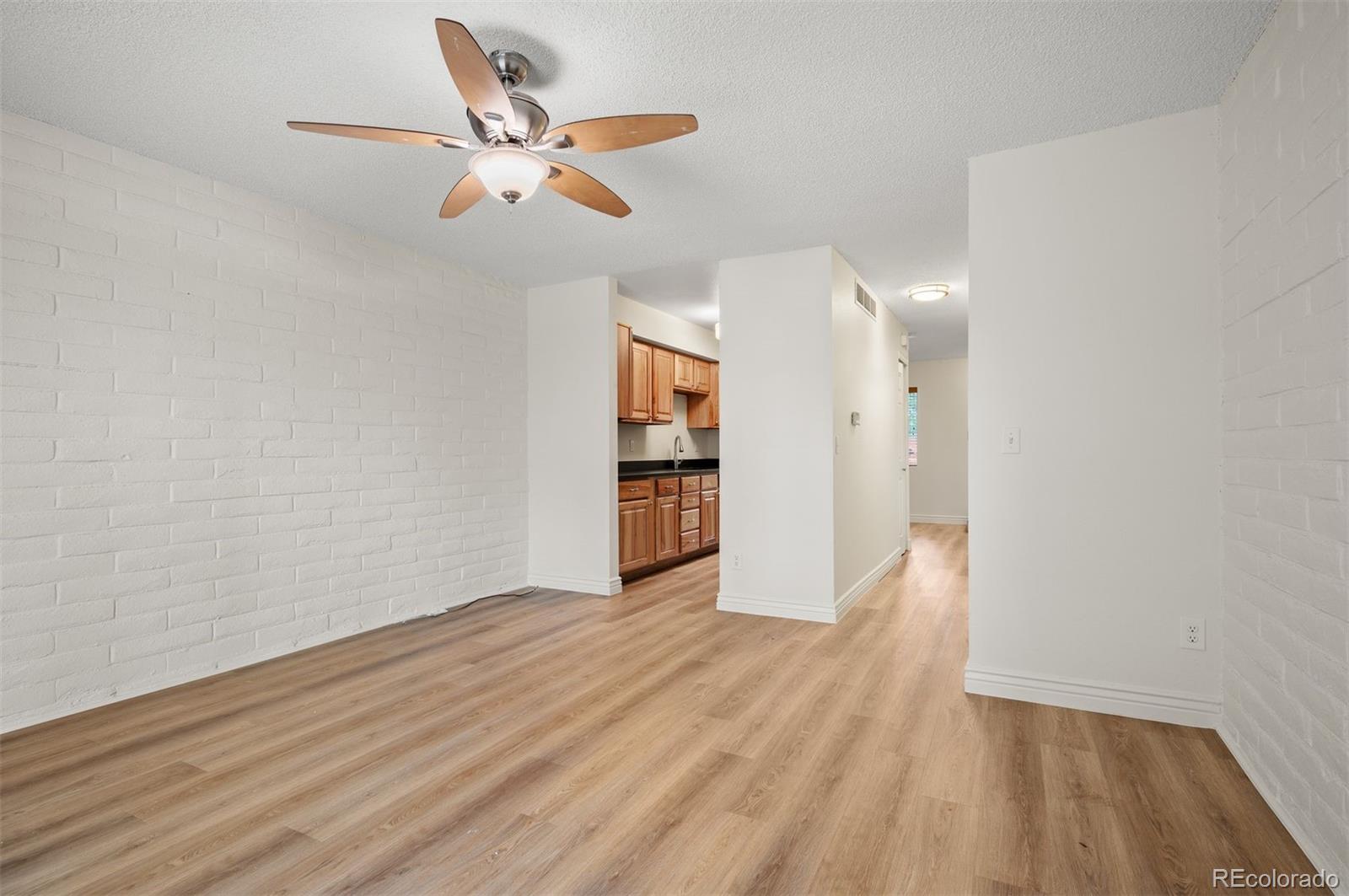 1060 South Parker Road, Unit 23 Denver, CO 80231 - Photo 13 of 33