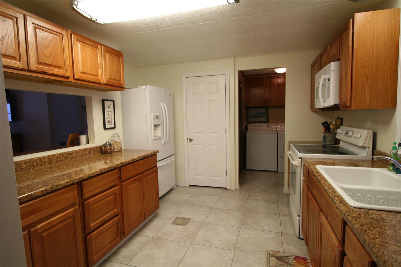 50 Roger Road Goffstown, NH 03045 - Photo 3 of 15