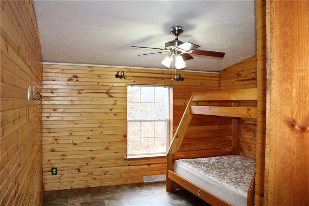 2949 Oneida Valley Road Hilliards, PA 16040 - Photo 13 of 25 Gallery Image 13