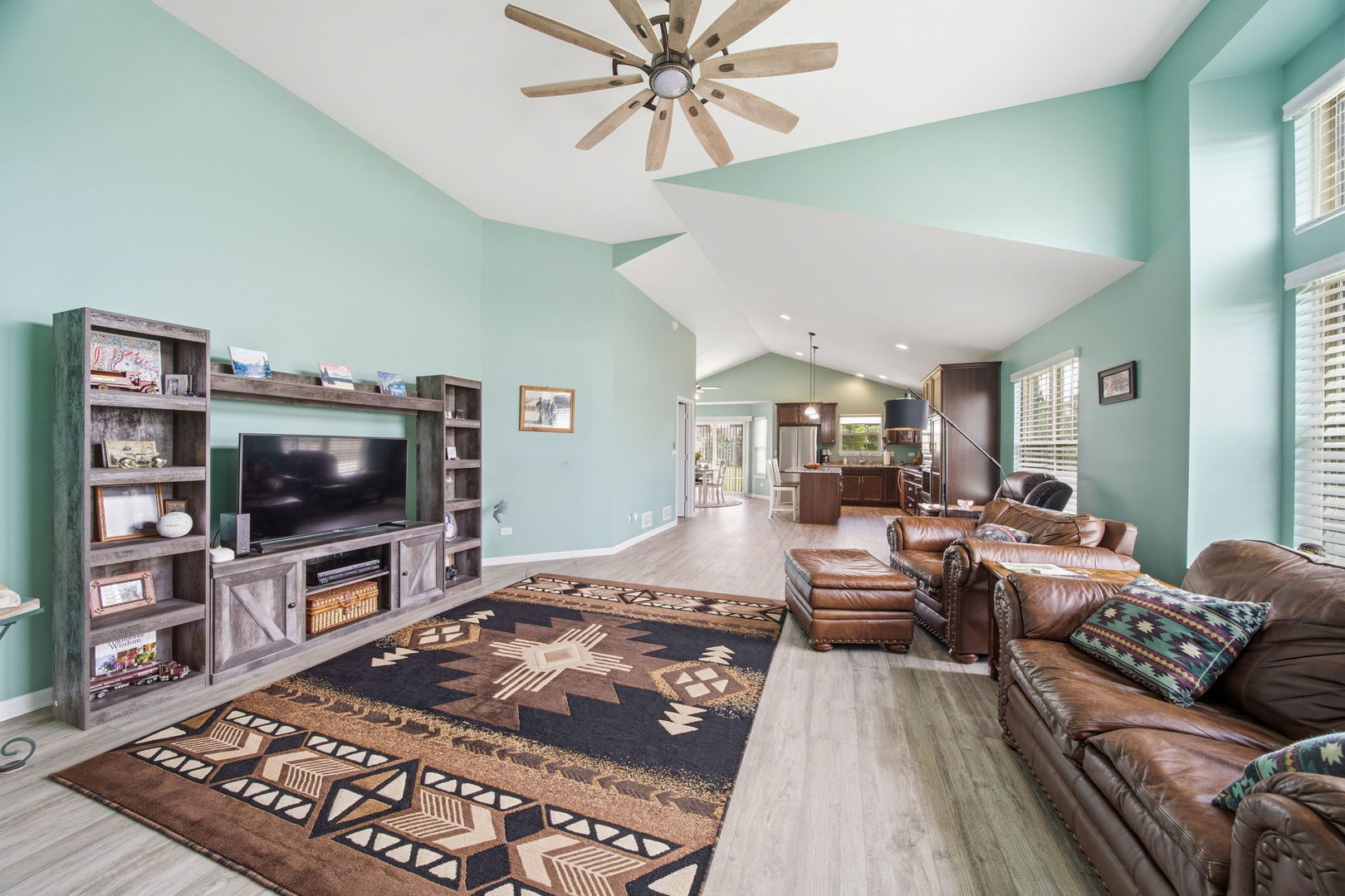 25653 South Riley Erin Road Manhattan, IL 60442 - Photo 7 of 26