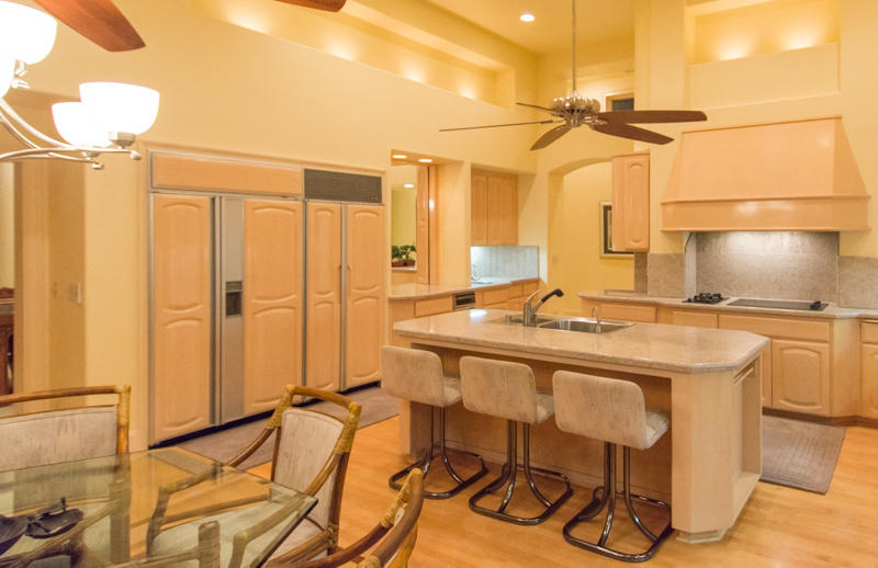 996 River Bend Road Redding, CA 96003 - Photo 17 of 47 2 Sub Zero Ref/Freezers