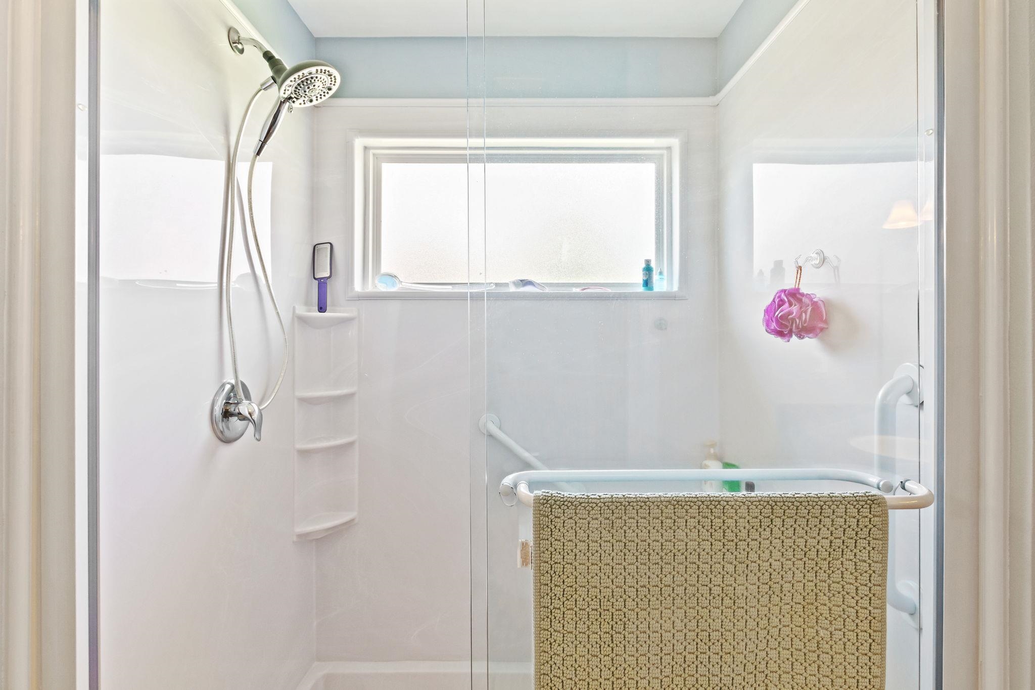 16898 Sugar Loop Foley, AL 36535 - Photo 37 of 67 Bathroom