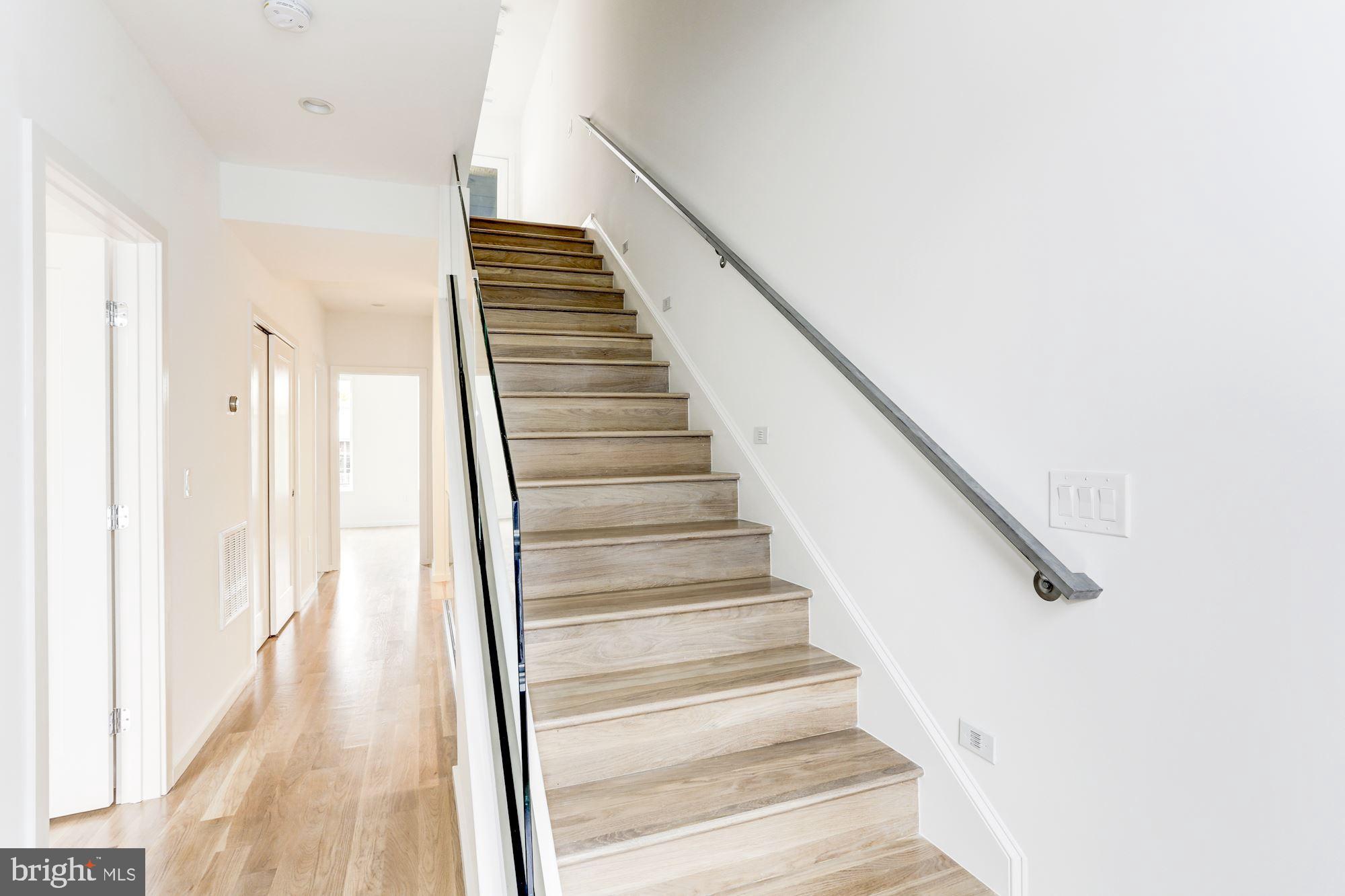 20 Channing Street Northwest, Unit 2 Washington, DC 20001 - Photo 24 of 35 Glass Stair rails with lighting