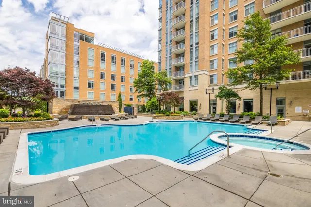 $500,000 | 11990 Market Street, Unit 1616, Reston, VA 20190