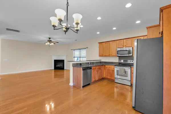 $284,900 | 442 Listrac Drive, Moore, SC 29369