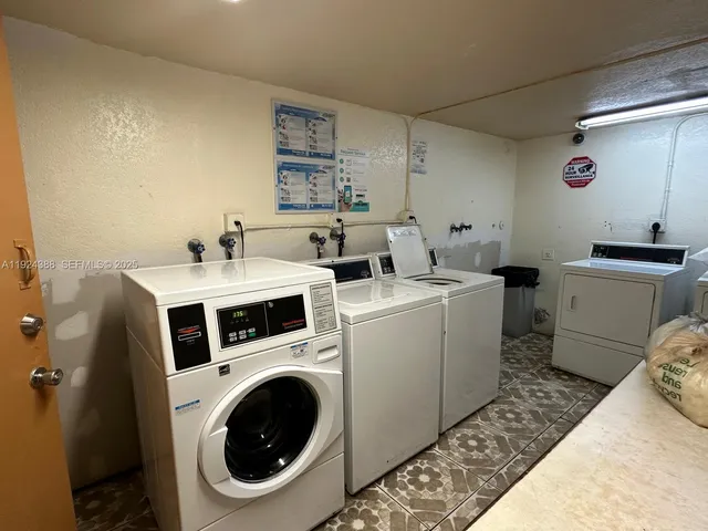 $1,450 | Lauderdale Lakes West Gate, Lauderdale Lakes, FL 33313