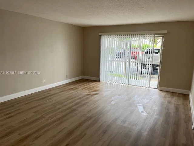 $1,450 | Lauderdale Lakes West Gate, Lauderdale Lakes, FL 33313