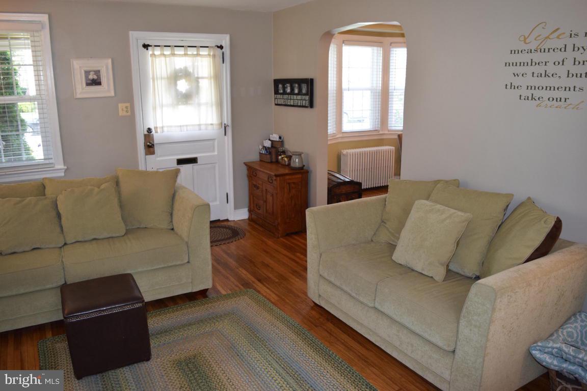 974 Salisbury Court Lancaster, PA 17601 - Photo 3 of 33 Gallery Image 3