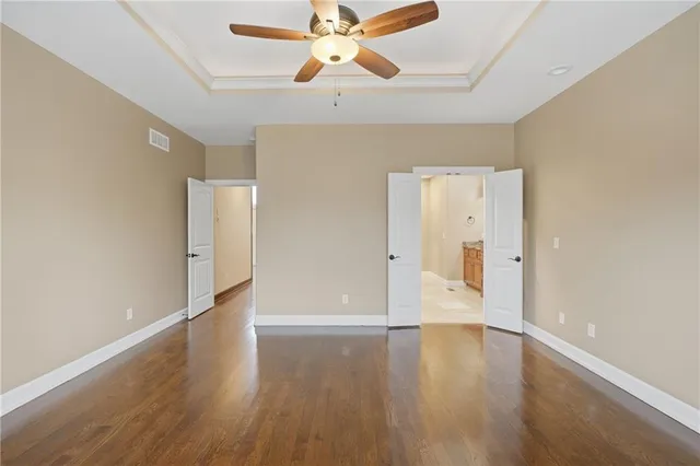 $995,000 | 6205 Northwest Saddle Club Court, Kansas City, MO 64152