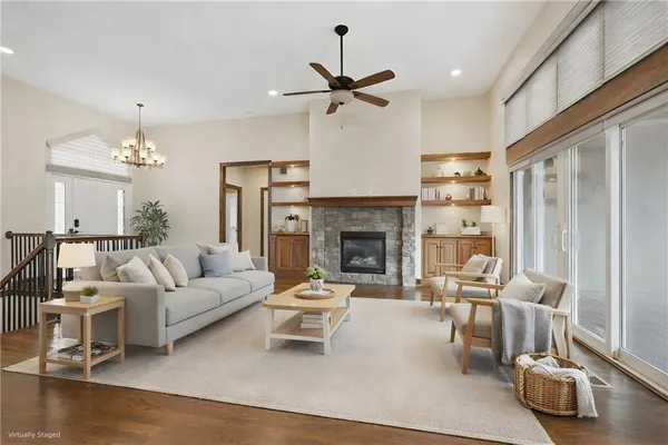 $895,000 | 6205 Northwest Saddle Club Court, Kansas City, MO 64152