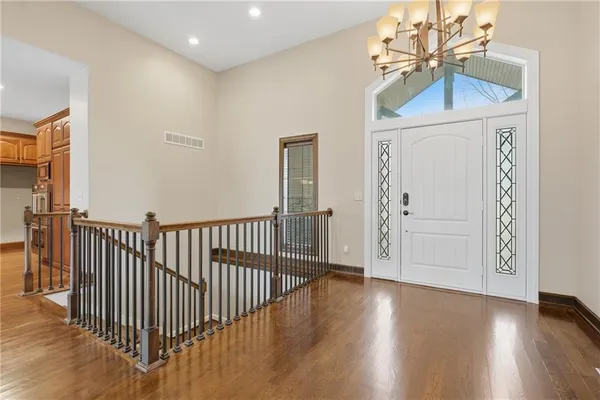 $895,000 | 6205 Northwest Saddle Club Court, Kansas City, MO 64152