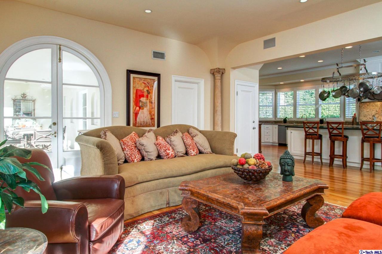 1680 Lombardy Road Pasadena, CA 91106 - Photo 24 of 71 a living room with furniture and a large window