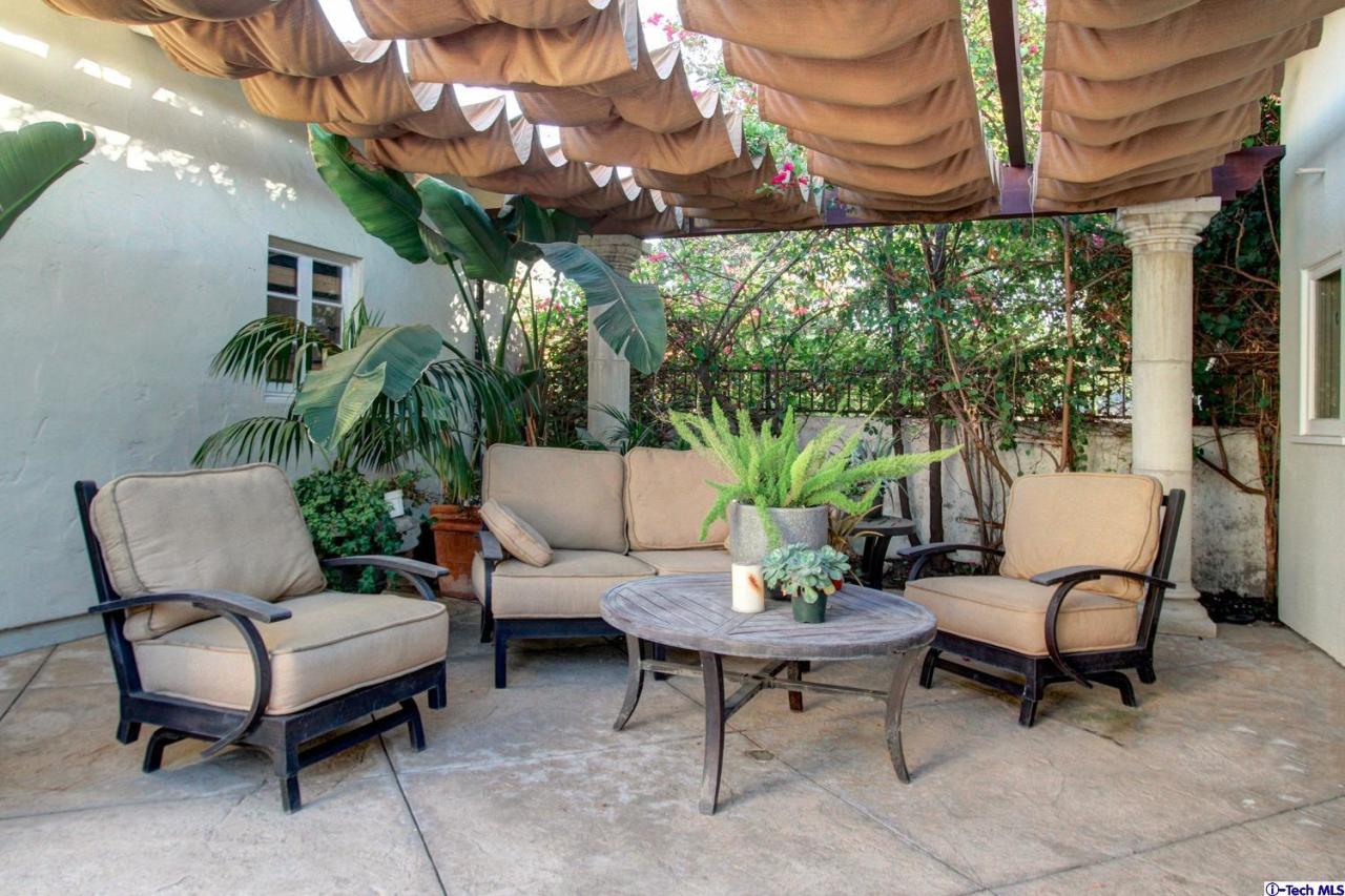 1680 Lombardy Road Pasadena, CA 91106 - Photo 51 of 71 a outdoor living space with furniture and a potted plant