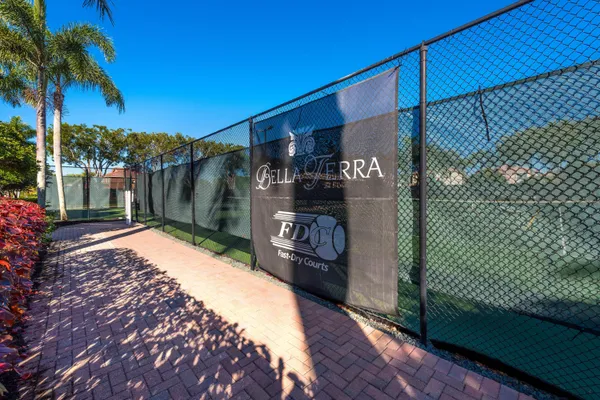 $4,500 | 102 Ibisca Terrace, Royal Palm Beach, FL 33411