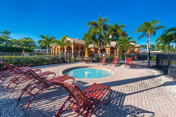 $4,500 | 102 Ibisca Terrace, Royal Palm Beach, FL 33411