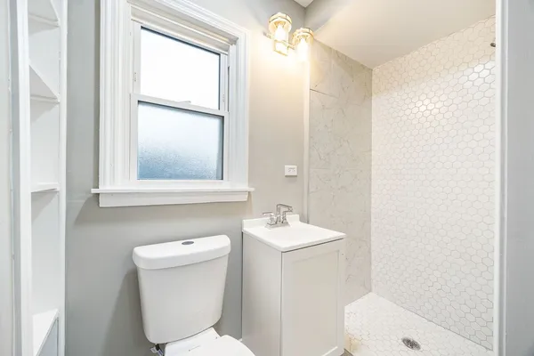$325,000 | 10615 South Emerald Avenue, Chicago, IL 60628