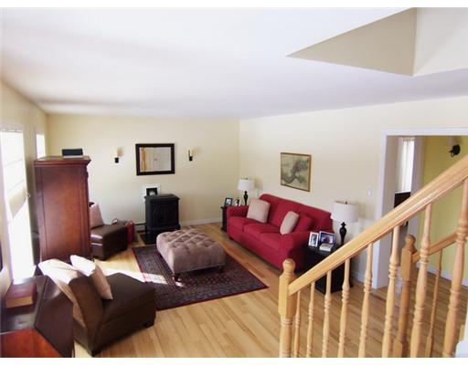 338 Green Lake Road Dedham, ME 04429 - Photo 4 of 16 Living Room.