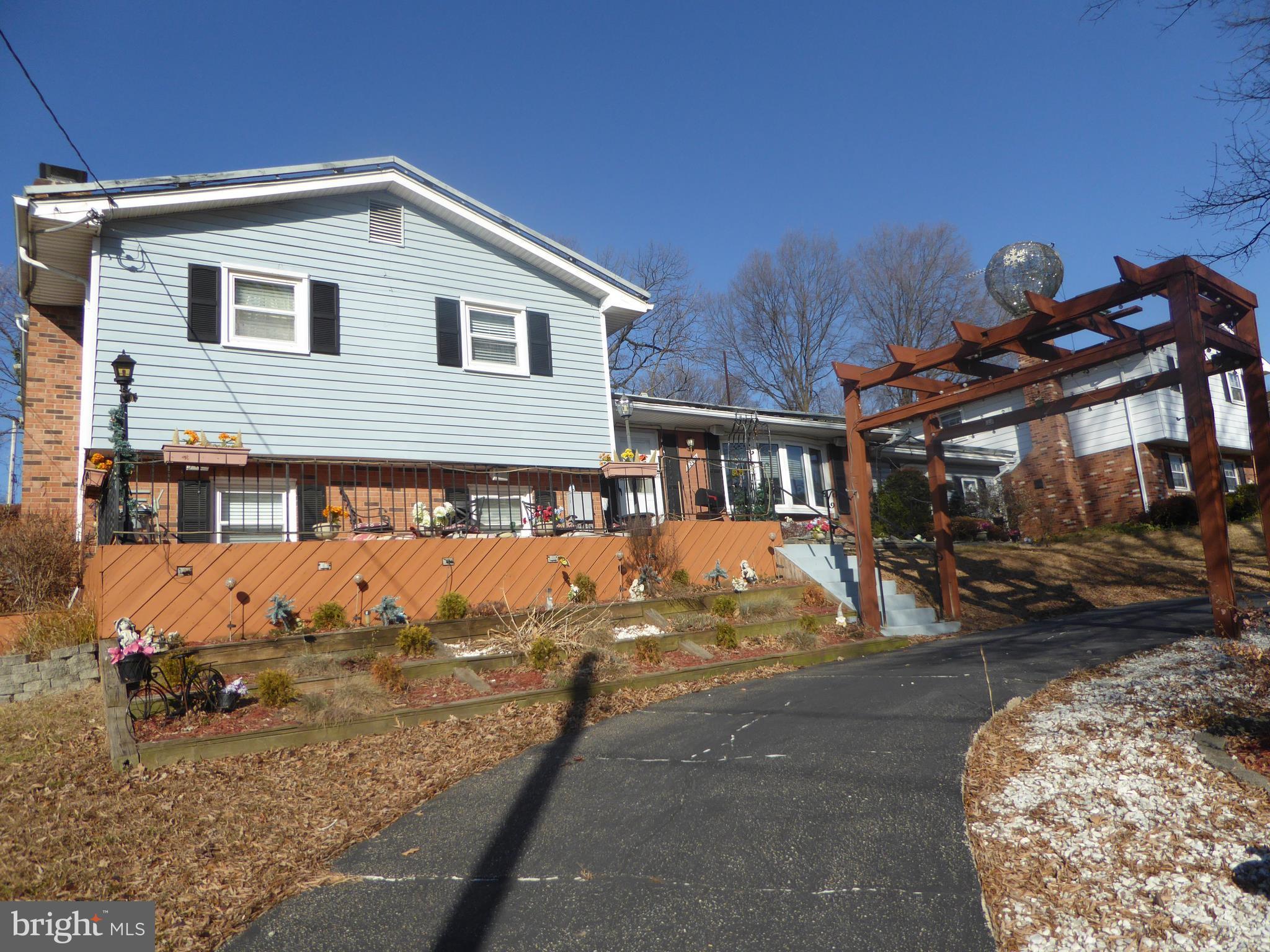 9202 Good Luck Road Lanham, MD 20706 - Photo 2 of 28 Exterior (Front)