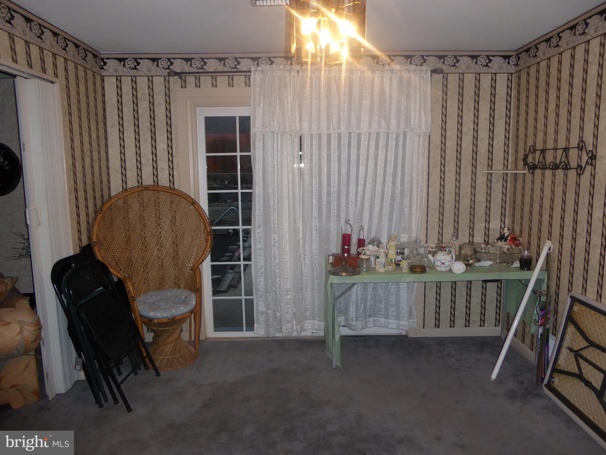 9202 Good Luck Road Lanham, MD 20706 - Photo 4 of 28 Dining Room