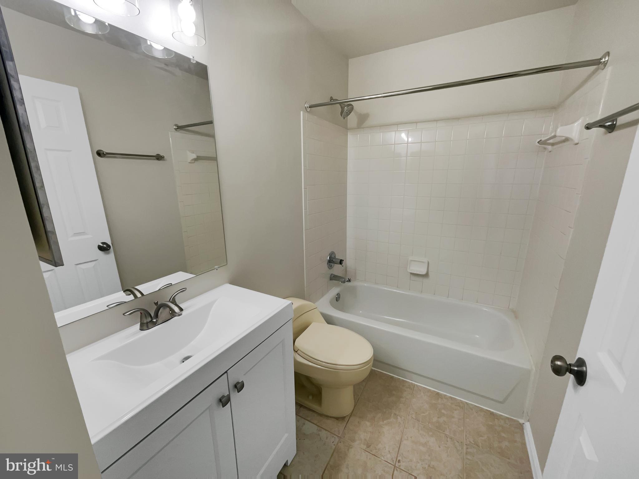 20848 Apollo Terrace Ashburn, VA 20147 - Photo 11 of 17